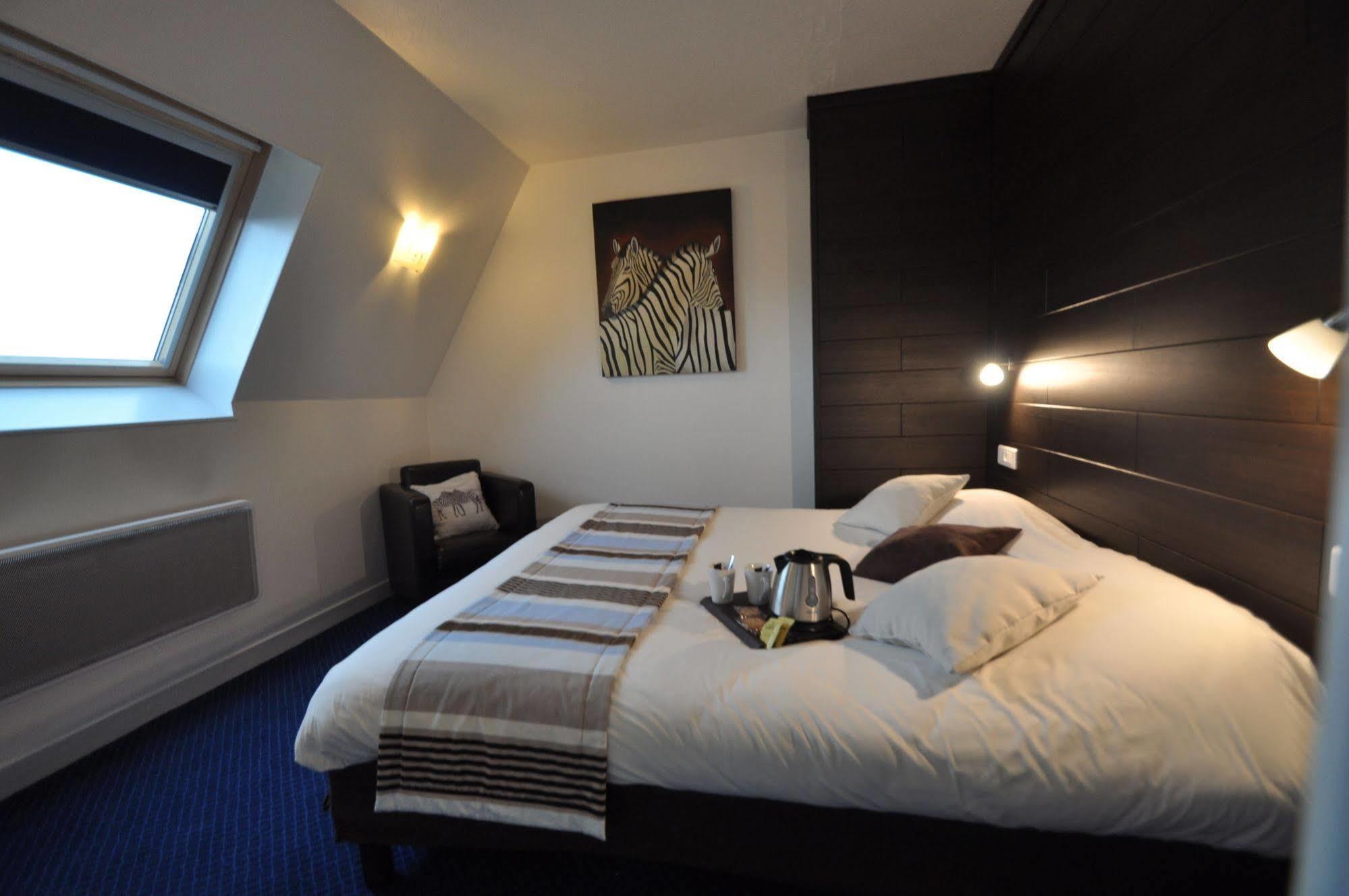 The Originals City, Hotel Du Chateau, Pontivy Eksteriør billede